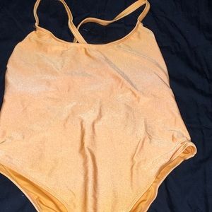 Yellow bathingsuit